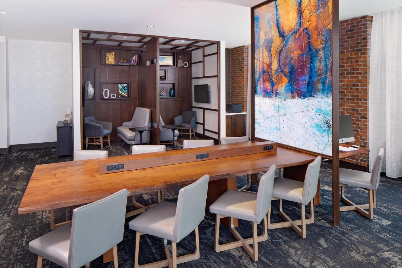 Hyatt Place Florence Downtown Bagian luar foto